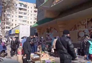 Базарні мітингарі проігнорували карантин